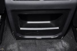 2013款路虎揽胜极光2.0T