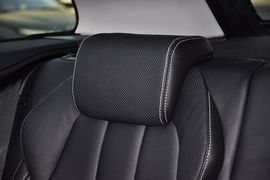 2013款路虎揽胜极光2.0T