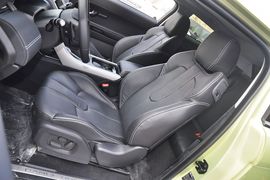 2013款路虎揽胜极光2.0T