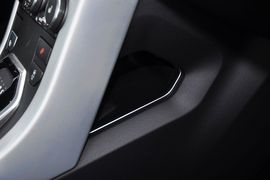 2013款路虎揽胜极光2.0T
