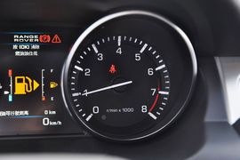 2013款路虎揽胜极光2.0T