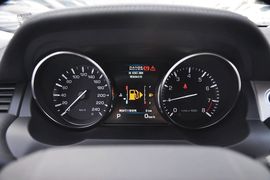 2013款路虎揽胜极光2.0T