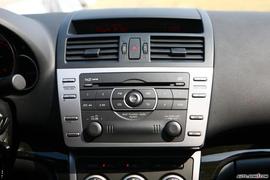 马自达睿翼内饰