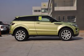 2013款路虎揽胜极光2.0T