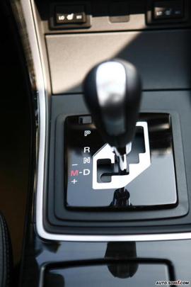 马自达睿翼内饰