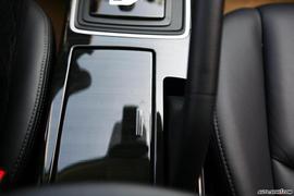 马自达睿翼内饰