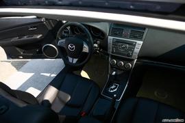 马自达睿翼内饰