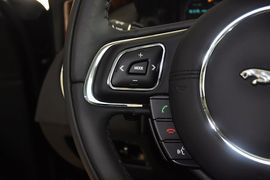 2013款捷豹XJL