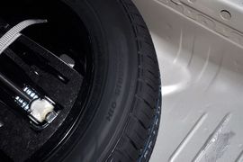 2013款大众全新宝来1.6L手自一体豪华型