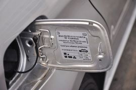 2013款大众全新宝来1.6L手自一体豪华型