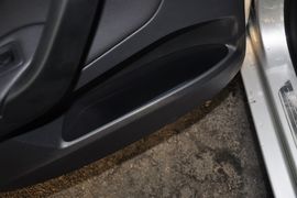 2013款大众全新宝来1.6L手自一体豪华型