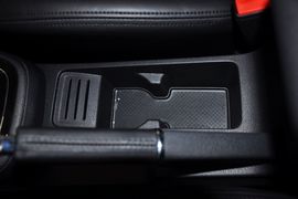 2013款大众全新宝来1.6L手自一体豪华型