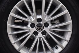 2013款大众全新宝来1.6L手自一体豪华型