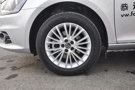 2013款大众全新宝来1.6L手自一体豪华型