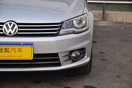 2013款大众全新宝来1.6L手自一体豪华型