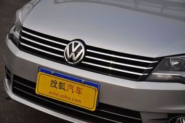 2013款大众全新宝来1.6L手自一体豪华型