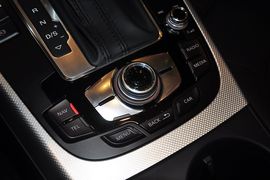 2013款奥迪A5敞篷版40TFSI
