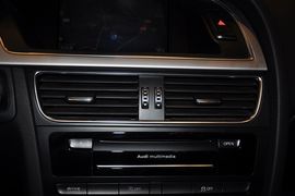 2013款奥迪A5敞篷版40TFSI