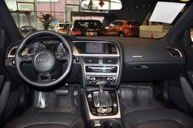 2013款奥迪A5敞篷版40TFSI