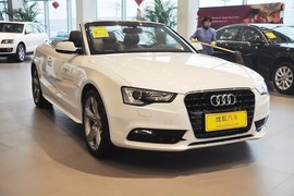 2013款奥迪A5敞篷版40TFSI