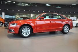 2013款奥迪A4L