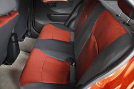 2013款一汽夏利N7