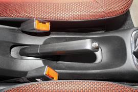 2013款一汽夏利N7