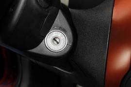 2013款一汽夏利N7