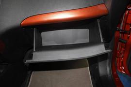 2013款一汽夏利N7