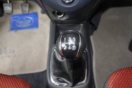 2013款一汽夏利N7