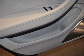 2013款奥迪S8