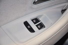 2013款奥迪S8