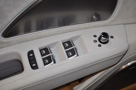 2013款奥迪S8