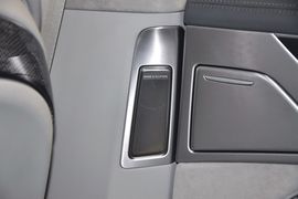 2013款奥迪S8