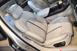 2013款奥迪S8