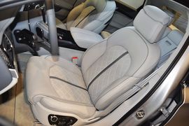 2013款奥迪S8