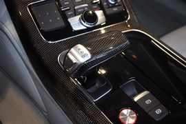 2013款奥迪S8