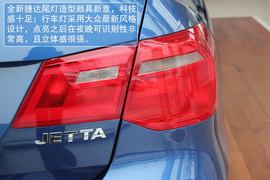 2013款大众捷达1.6L自动豪华版实拍图解