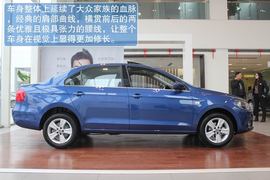 2013款大众捷达1.6L自动豪华版实拍图解