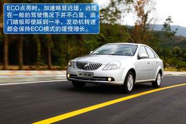 别克新凯越1.5L自动尊享型试驾