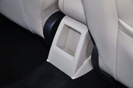 2013款斯柯达昕锐1.6L自动优选型