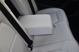 2013款斯柯达昕锐1.6L自动优选型