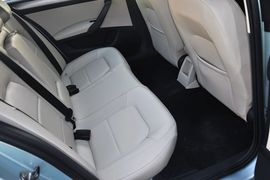 2013款斯柯达昕锐1.6L自动优选型