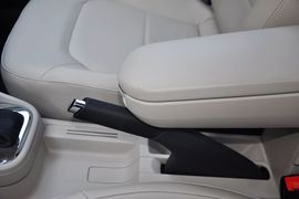2013款斯柯达昕锐1.6L自动优选型