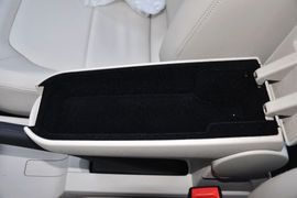 2013款斯柯达昕锐1.6L自动优选型