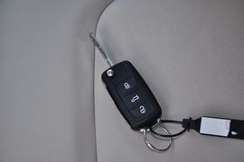 2013款斯柯达昕锐1.6L自动优选型