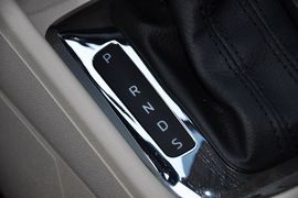 2013款斯柯达昕锐1.6L自动优选型