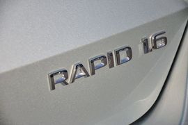 2013款斯柯达昕锐1.6L自动优选型