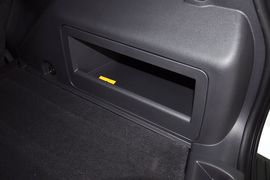 2013款Jeep自由客2.4L炫黑运动版