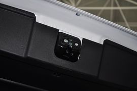 2013款Jeep自由客2.4L炫黑运动版